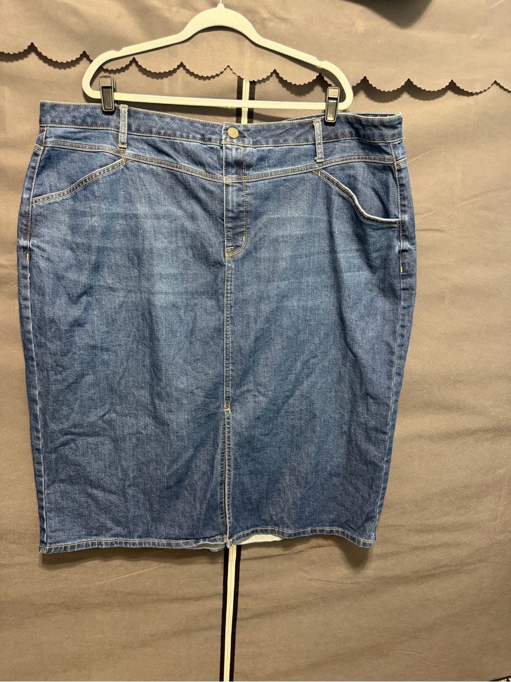 Plus Size Edited x Hunter McGrady Denim Skirt